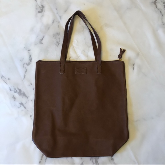 JM New York Handbags - JM New York • Leather Tote
